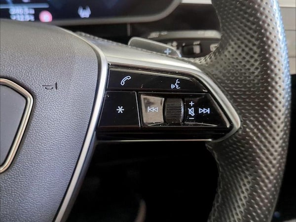 Used Audi e-tron 2021 for sale - 75712760: Photo 20