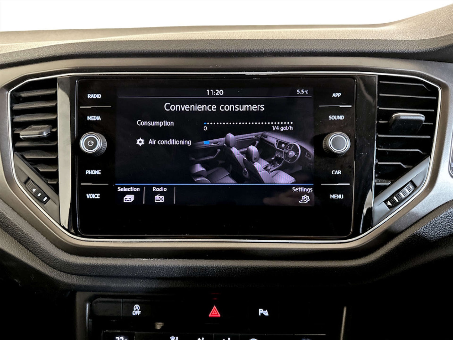 Used Volkswagen T-Roc 2019 for sale - 77434635: Photo 24