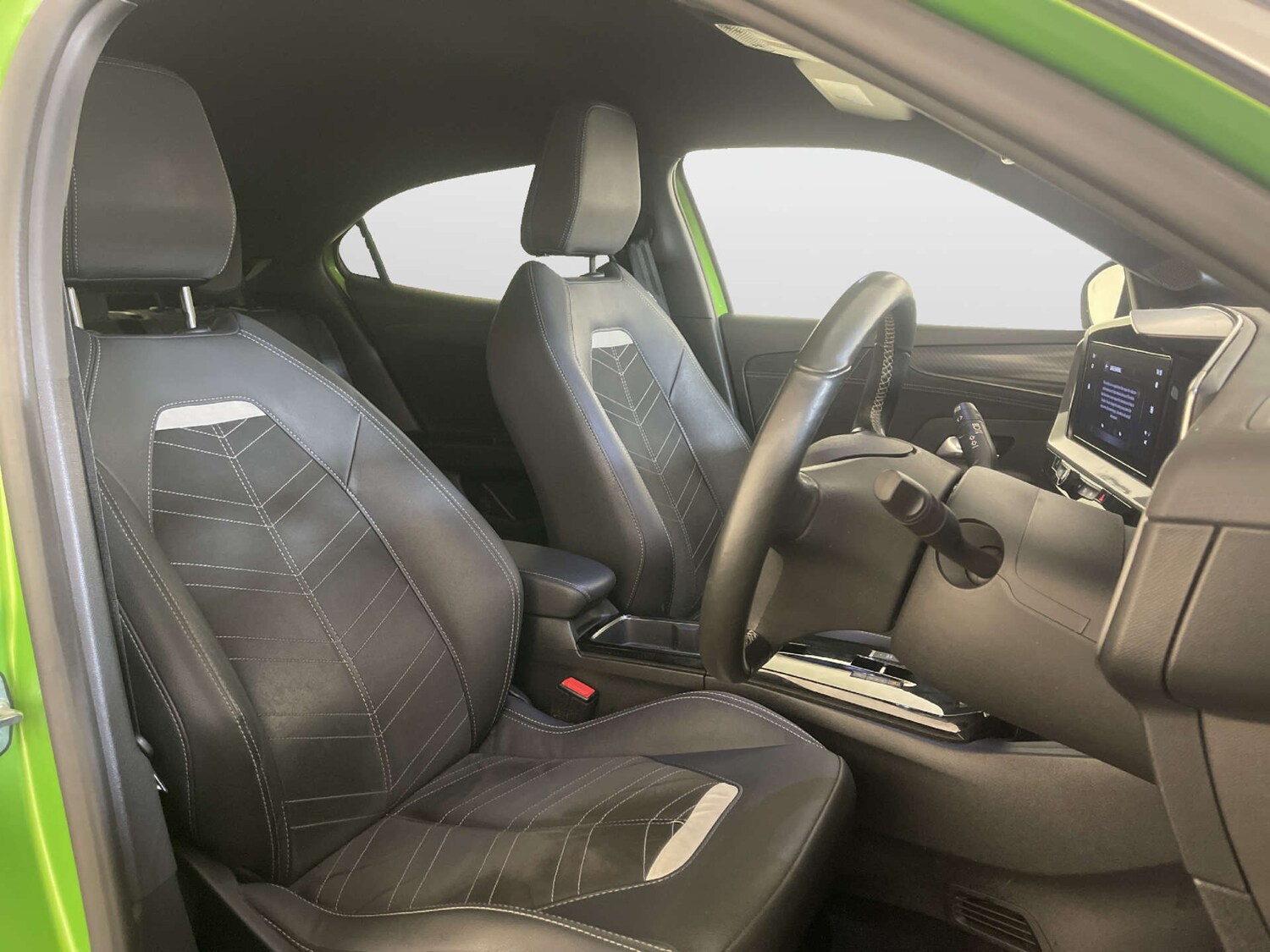 Used Vauxhall Mokka Electric 2023 for sale - 77934010: Photo 13