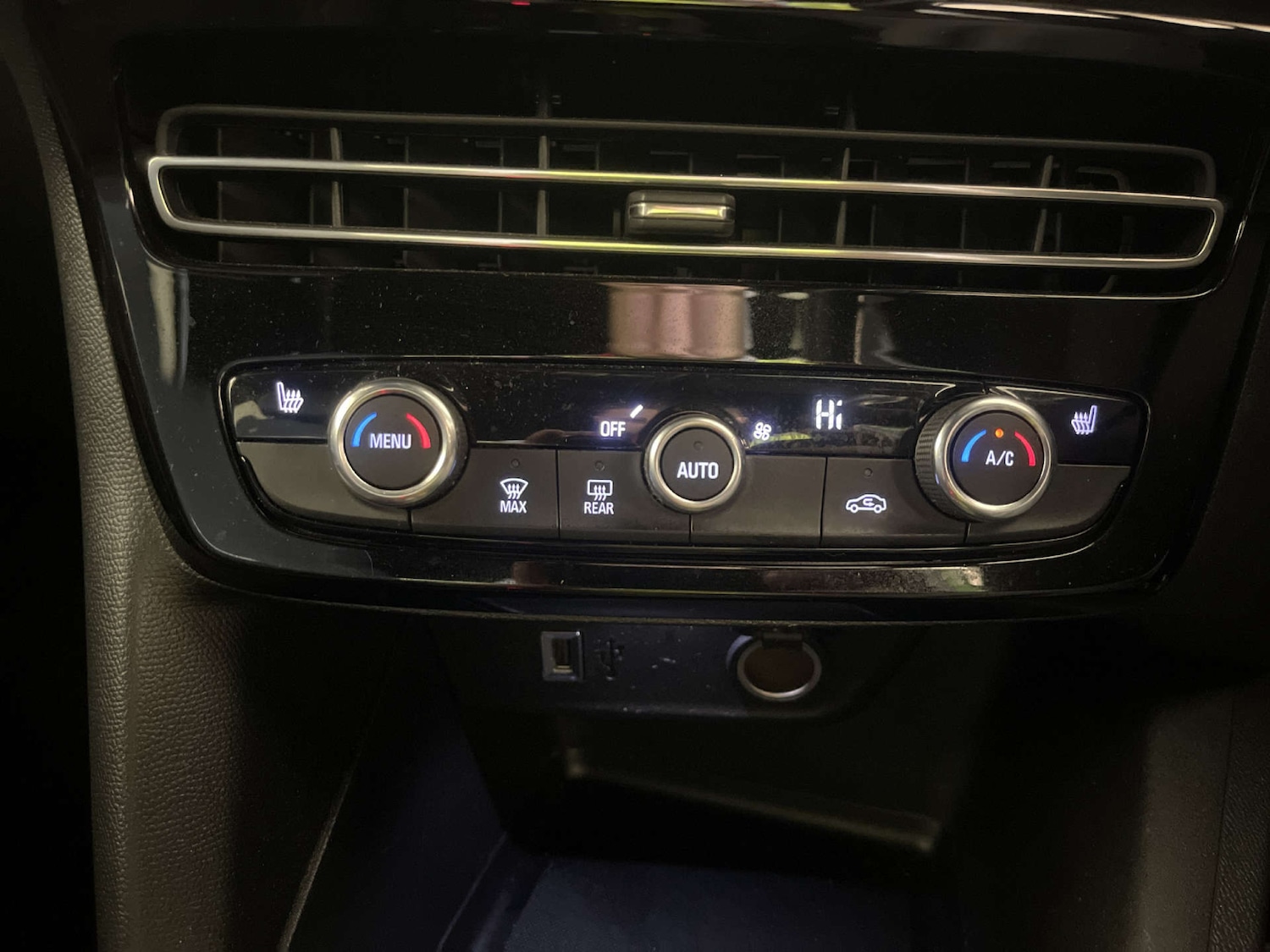 Used Vauxhall Mokka Electric 2023 for sale - 77934010: Photo 24