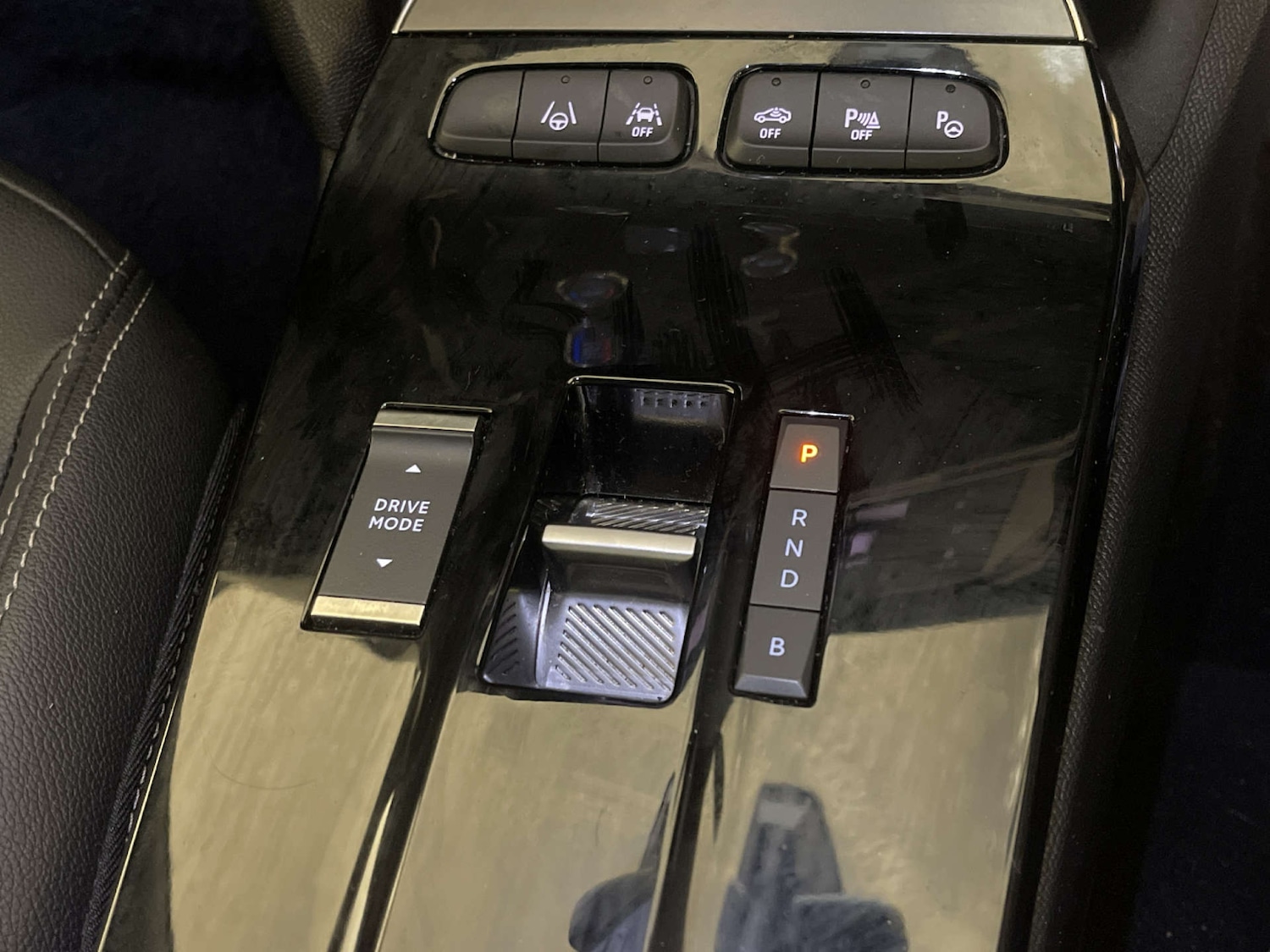 Used Vauxhall Mokka Electric 2023 for sale - 77934010: Photo 25