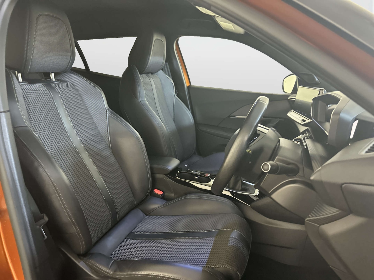 Used Peugeot 2008 2022 for sale - 78167890: Photo 13