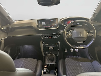 Used Peugeot 2008 2022 for sale - 78167890: Photo