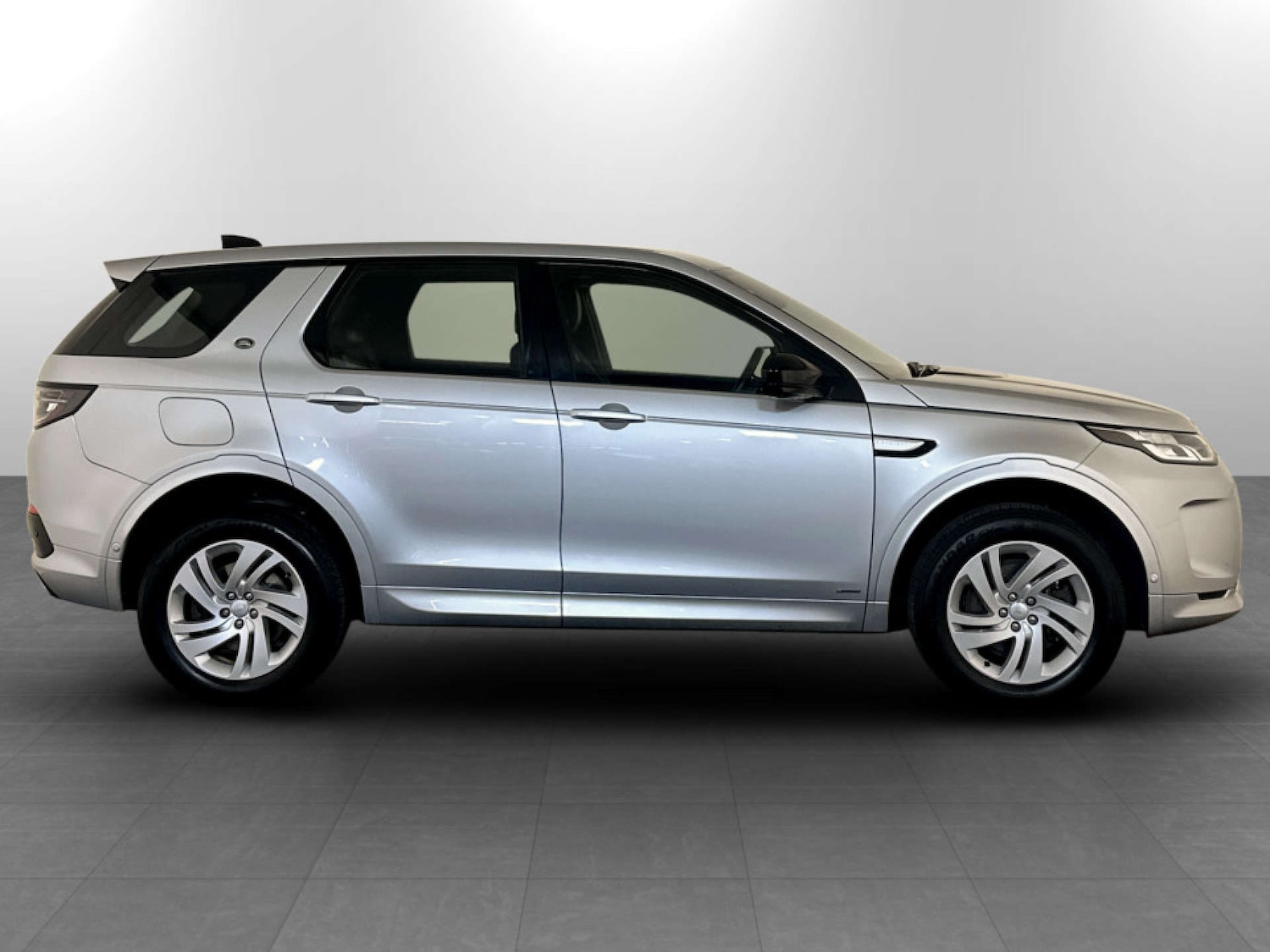 Used Land Rover Discovery Sport 2021 for sale - 77185998: Photo 11