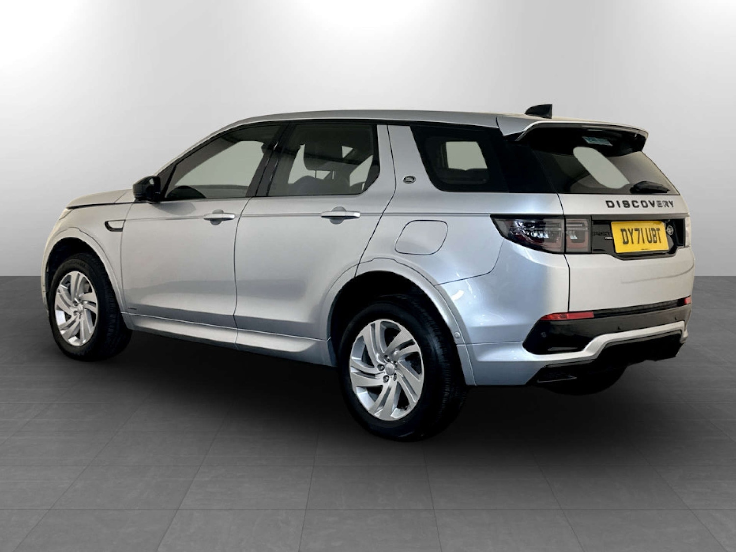 Used Land Rover Discovery Sport 2021 for sale - 77185998: Photo 8