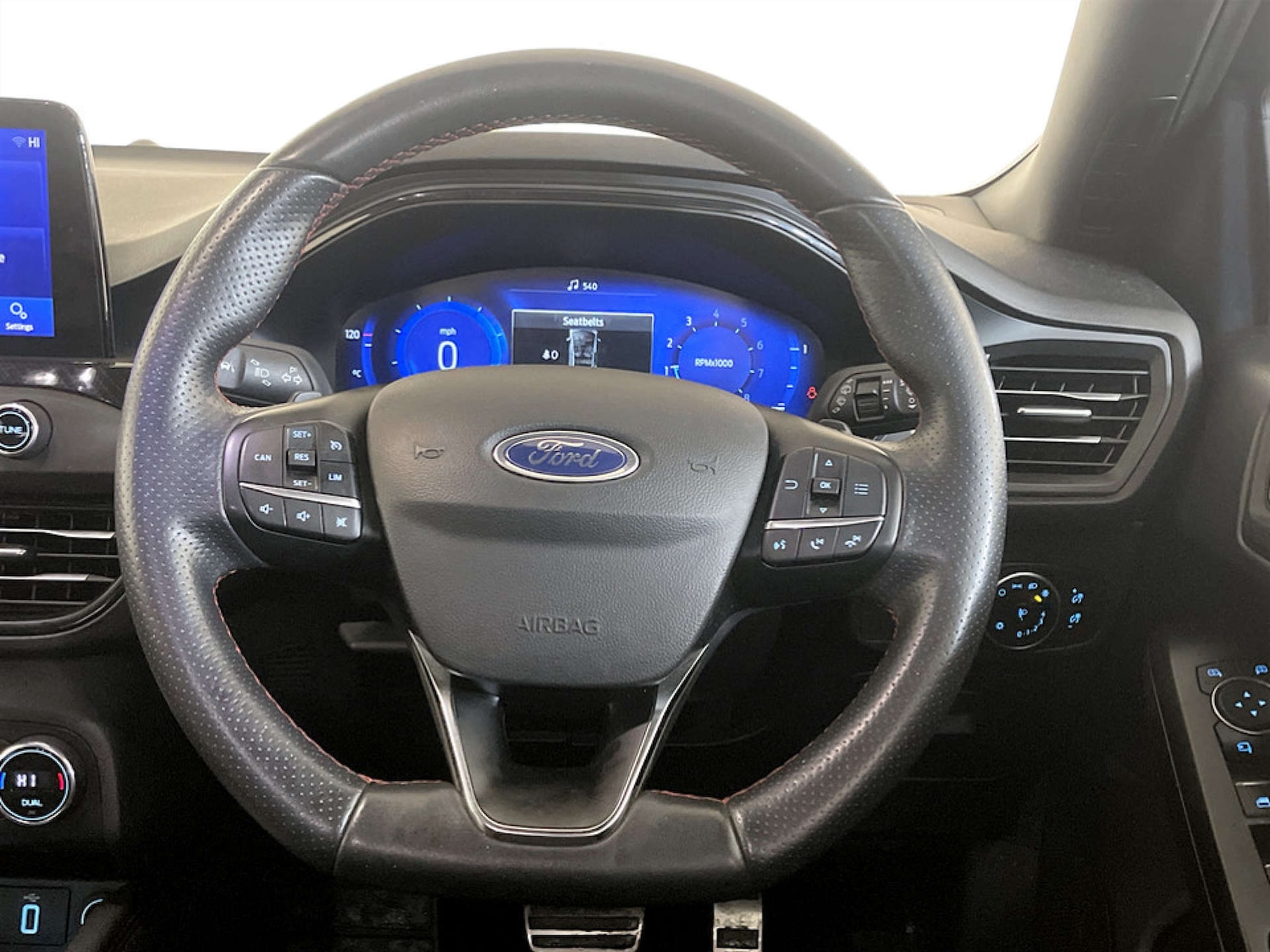 Used Ford Focus 2020 for sale - 77195886: Photo 17