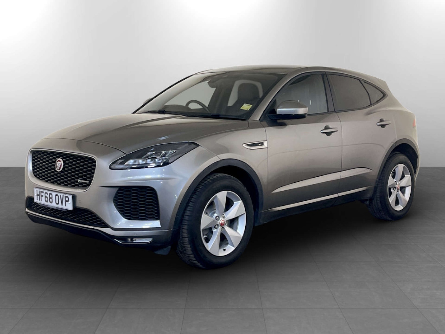 Used Jaguar E-Pace 2018 for sale - 77185861: Photo 6