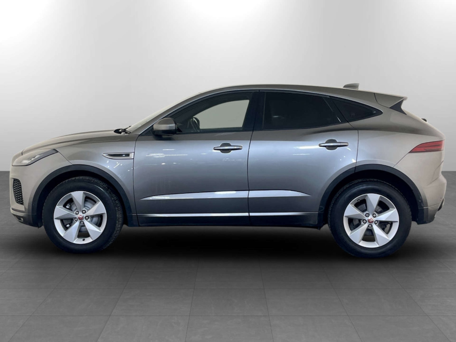 Used Jaguar E-Pace 2018 for sale - 77185861: Photo 7