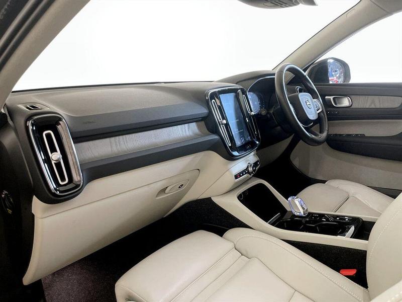 Used Volvo XC40 2020 for sale - 76563101: Photo 12