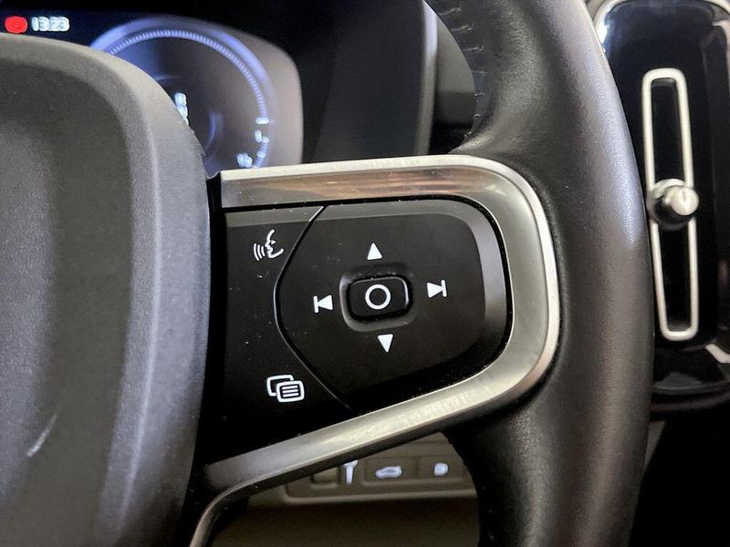 Used Volvo XC40 2020 for sale - 76563101: Photo 19
