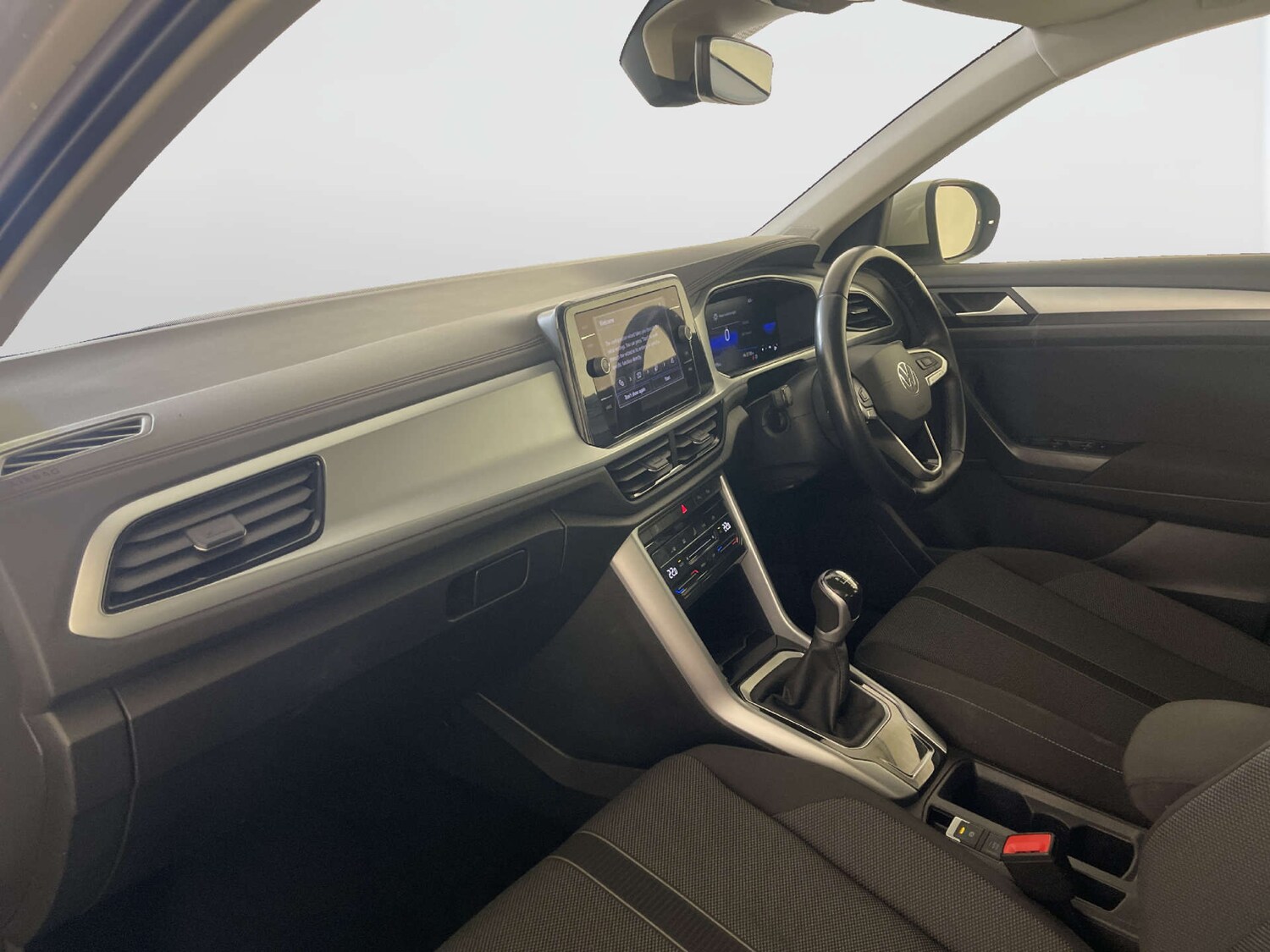 Used Volkswagen T-Roc 2023 for sale - 78122944: Photo 12