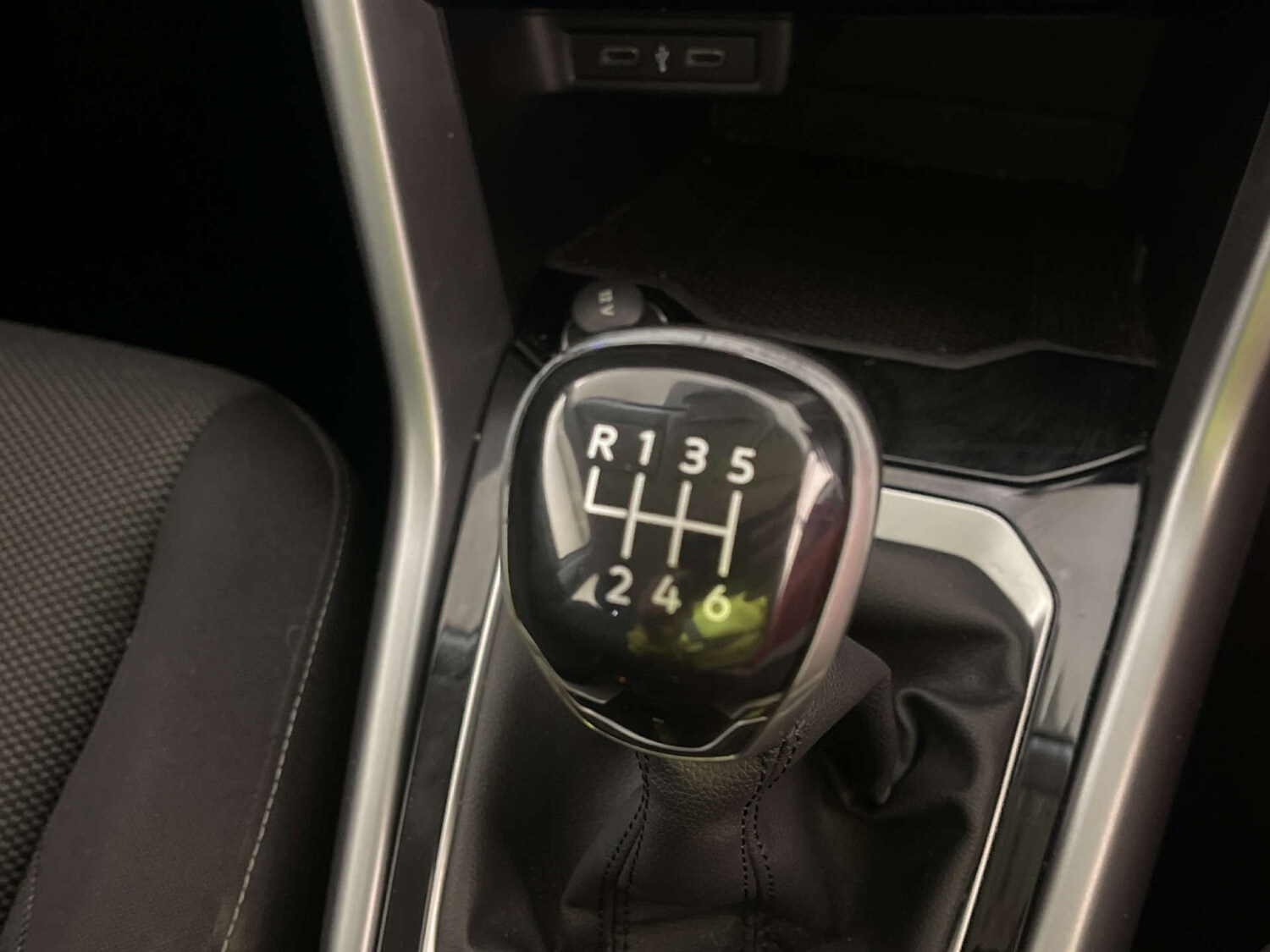 Used Volkswagen T-Roc 2023 for sale - 78122944: Photo 24