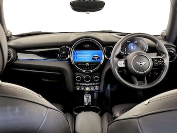 Used MINI Hatch 2021 for sale - 77584819: Photo