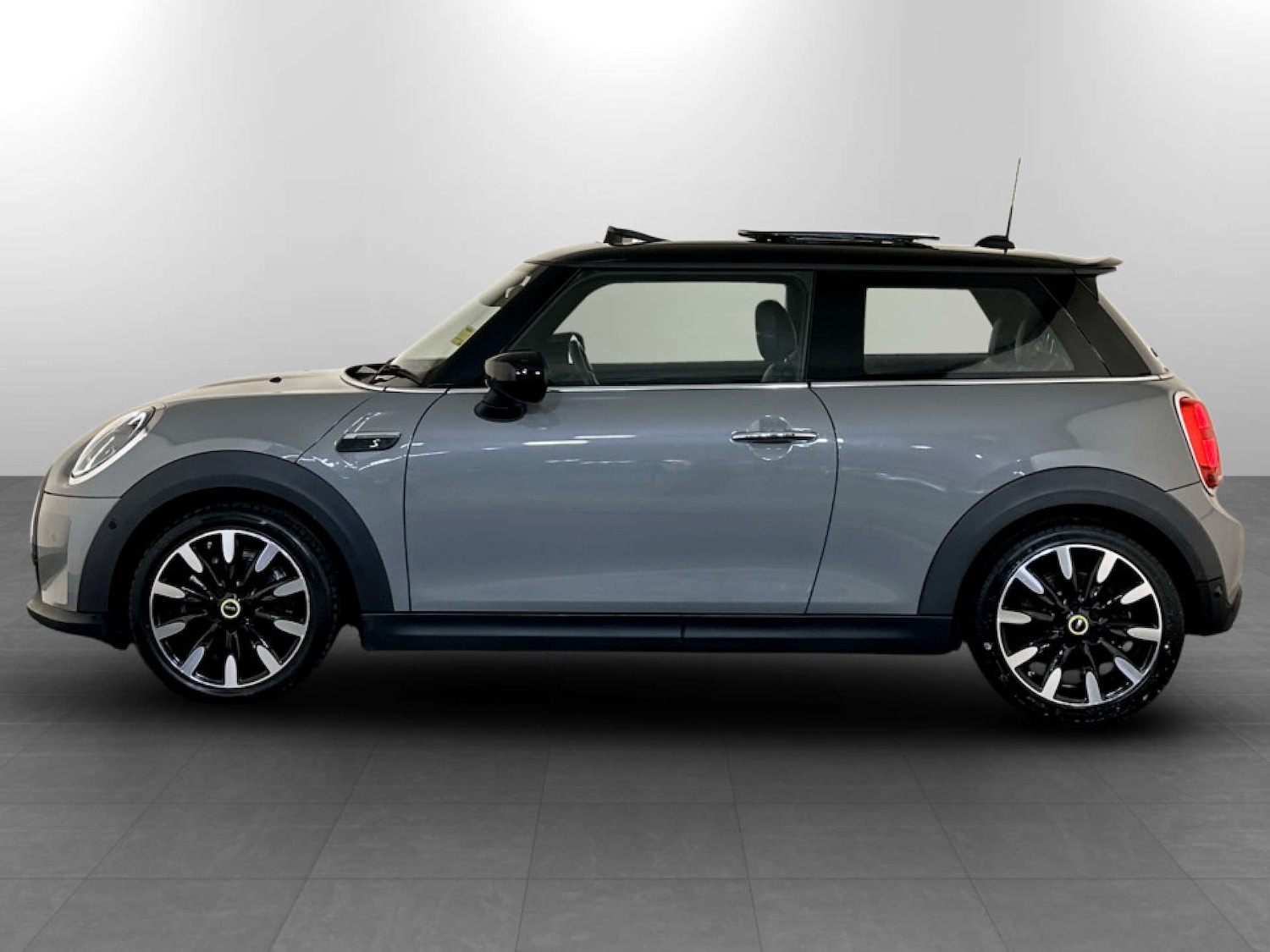 Used MINI Hatch 2021 for sale - 77584819: Photo 7