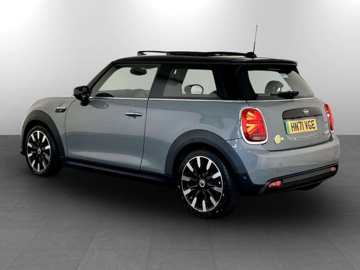 Used MINI Hatch 2021 for sale - 77584819: Photo 8