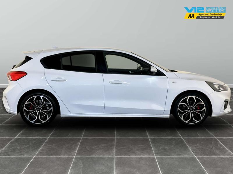 Used Ford Focus 2019 for sale - 76960887: Photo 11