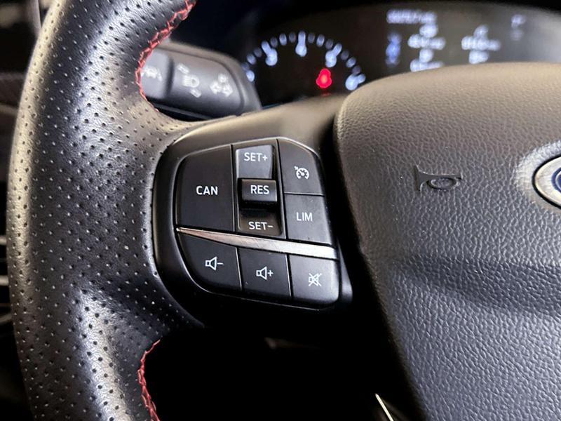 Used Ford Focus 2019 for sale - 76960887: Photo 18