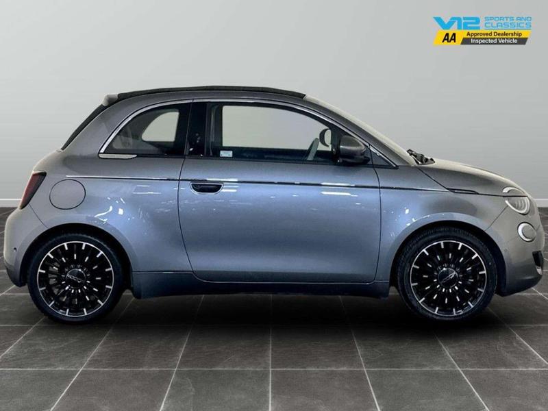 Used Fiat 500e C 2022 for sale - 76286928: Photo 11