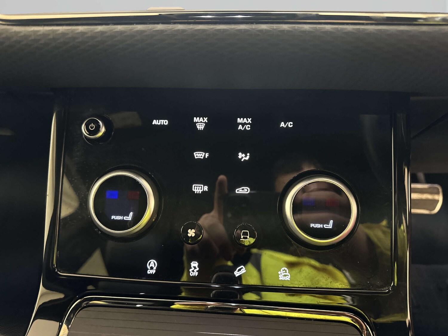 Used Land Rover Range Rover Evoque 2022 for sale - 78167877: Photo 24