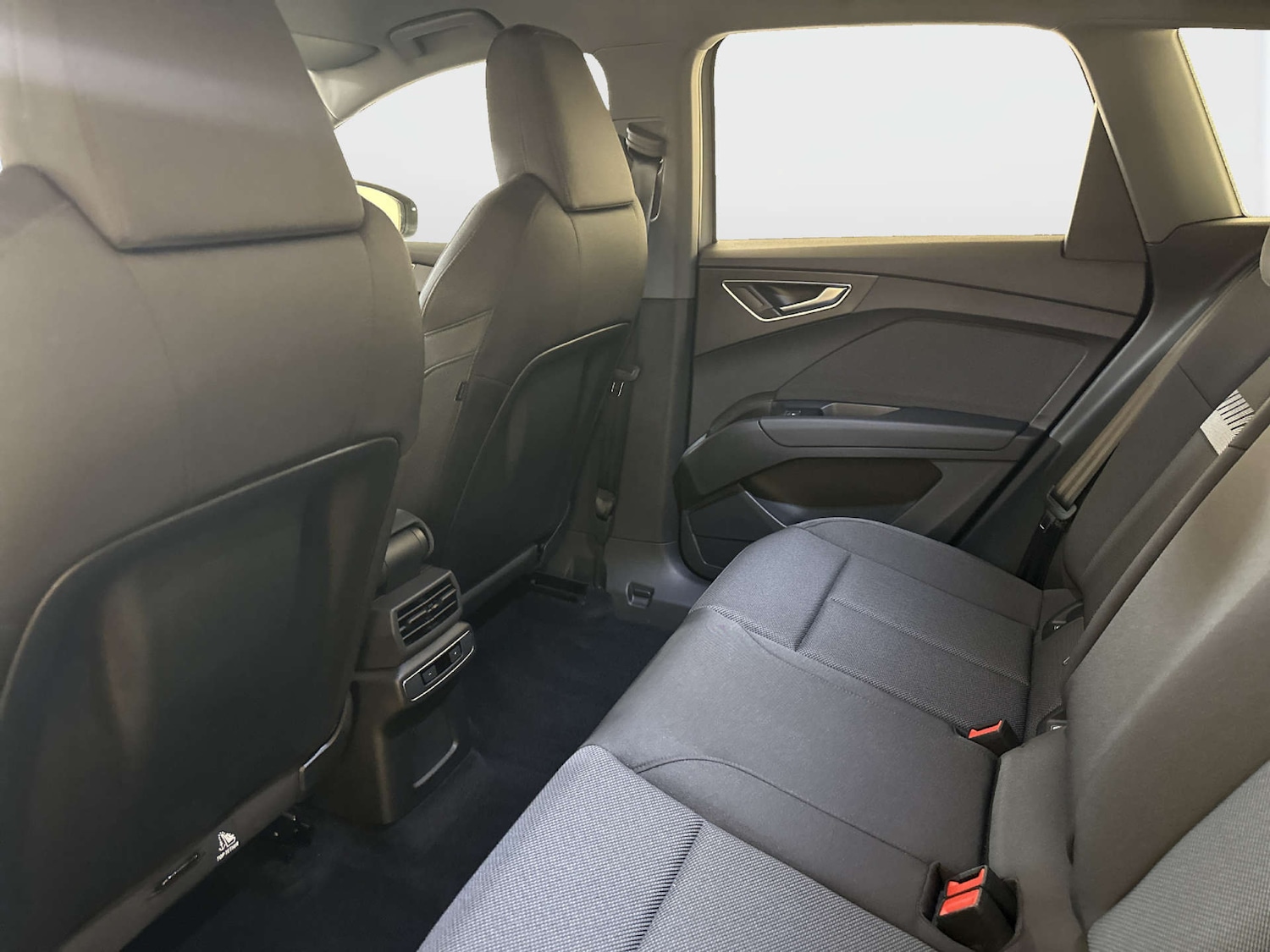 Used Audi Q4 e-tron 2023 for sale - 78179688: Photo 14