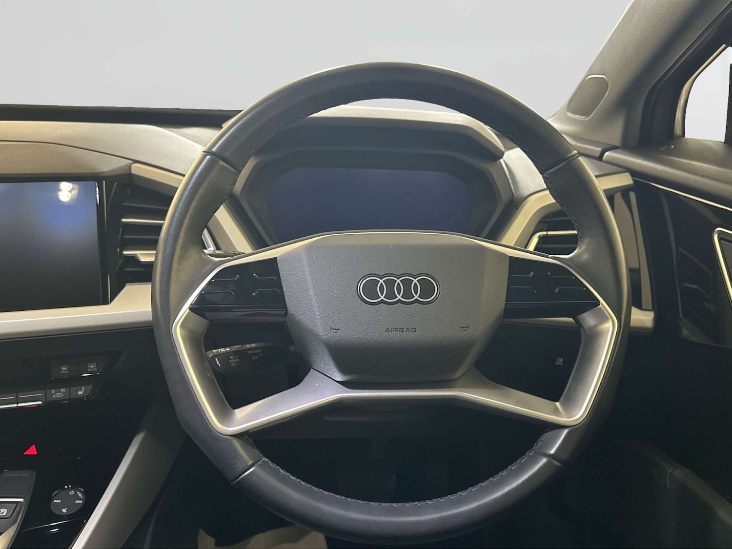 Used Audi Q4 e-tron 2023 for sale - 78179688: Photo 16