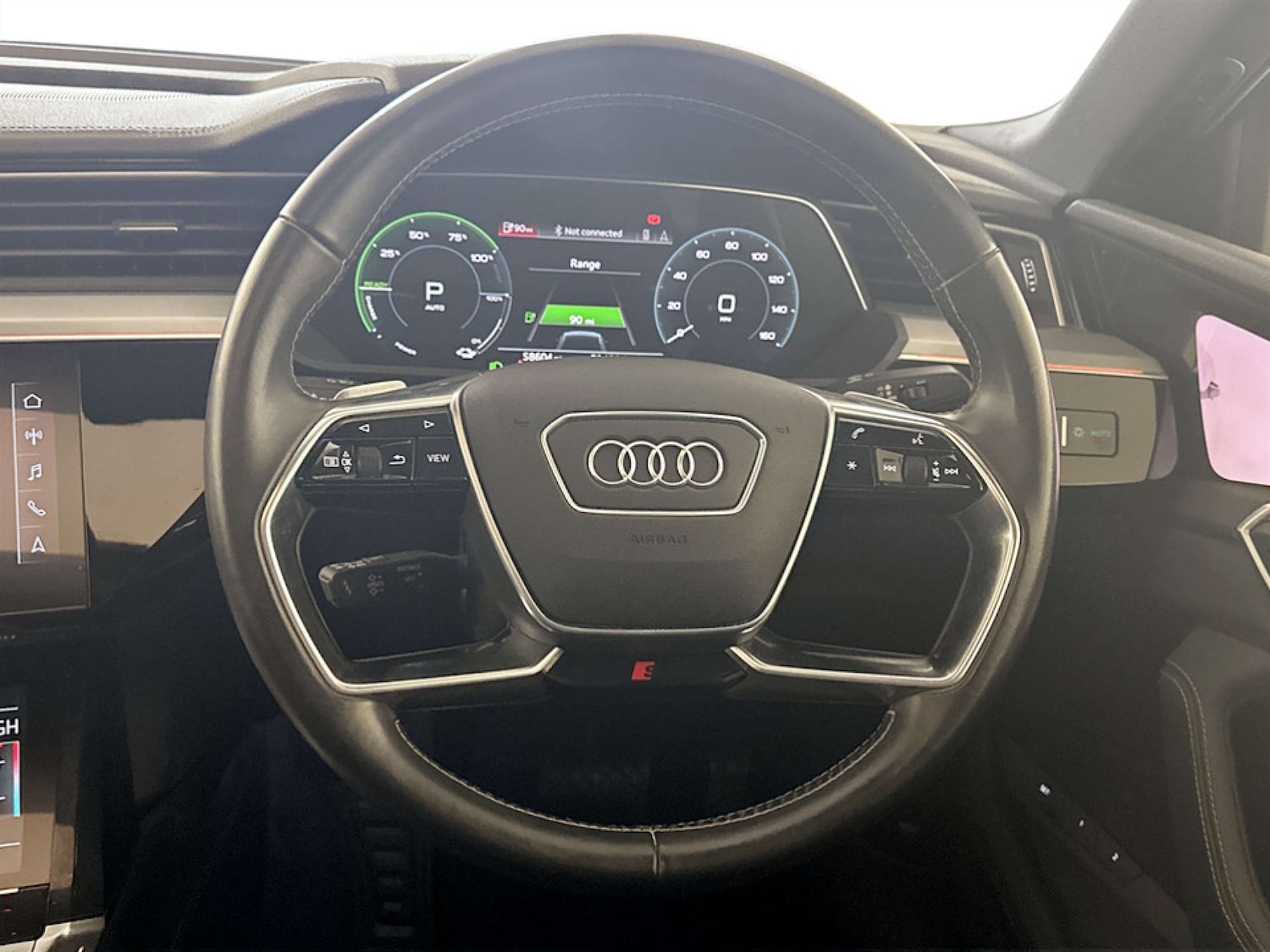 Used Audi e-tron 2020 for sale - 77745526: Photo 17