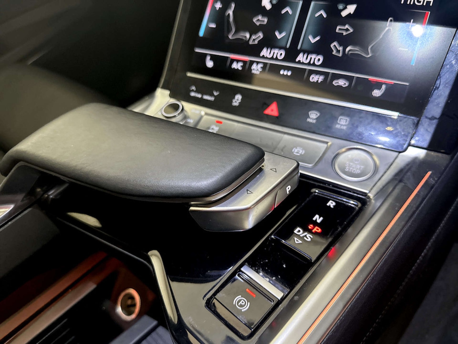 Used Audi e-tron 2020 for sale - 77745526: Photo 27