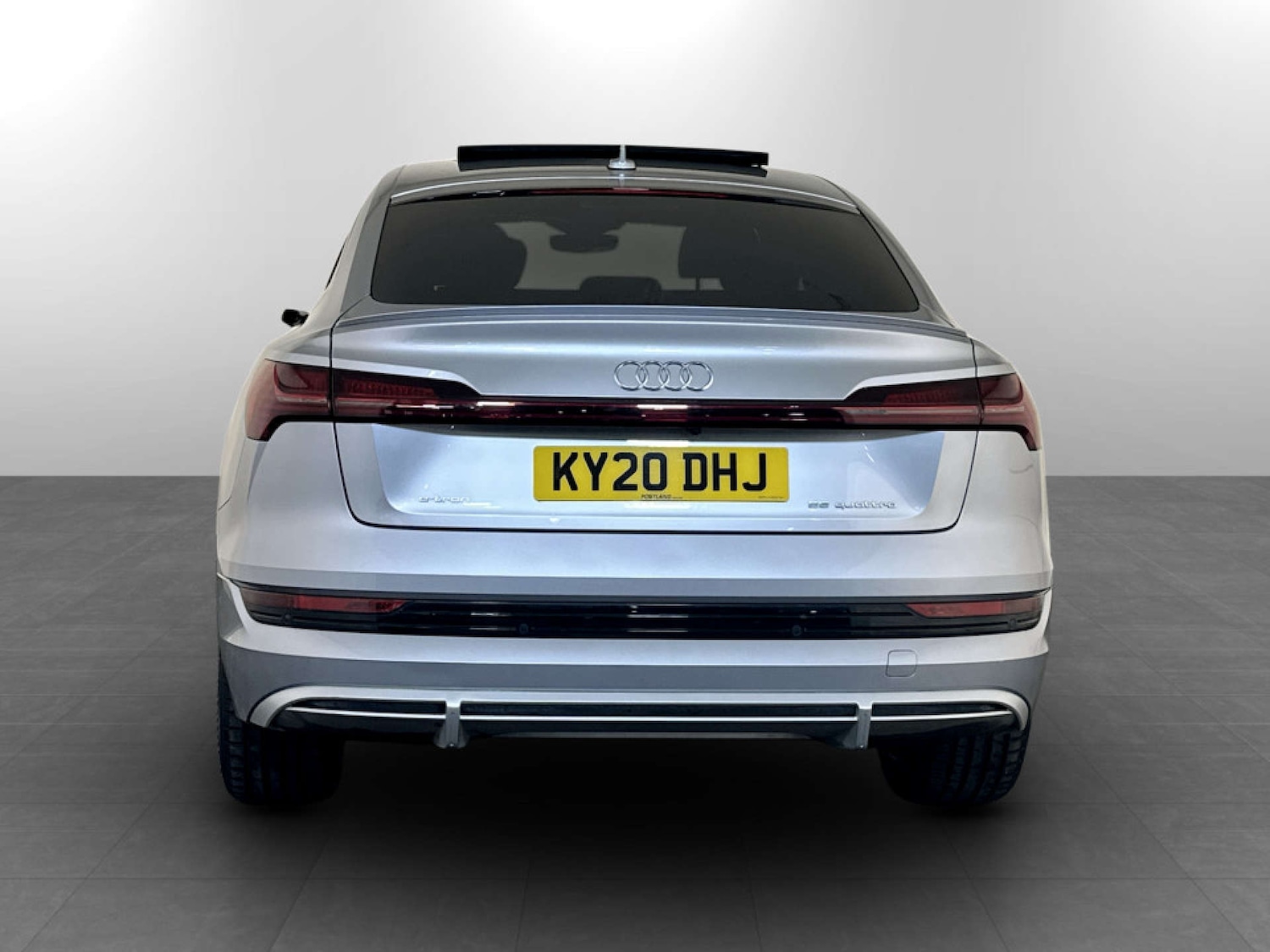 Used Audi e-tron 2020 for sale - 77745526: Photo 9