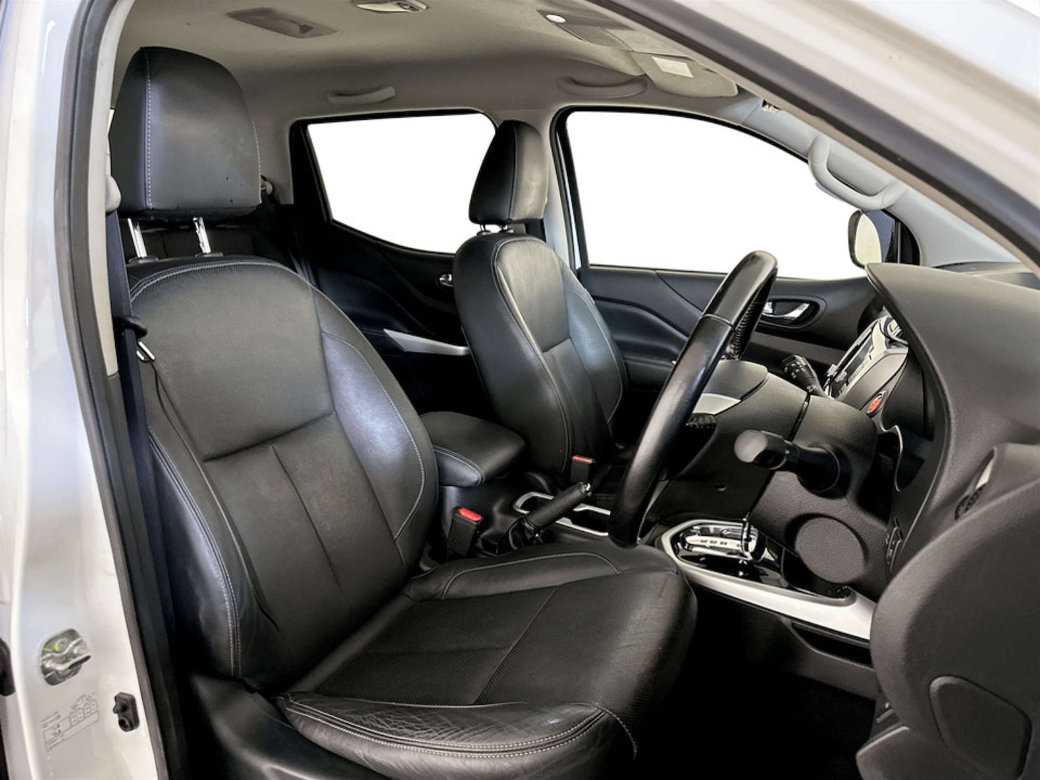 Used Nissan Navara 2021 for sale - 77185856: Photo 13