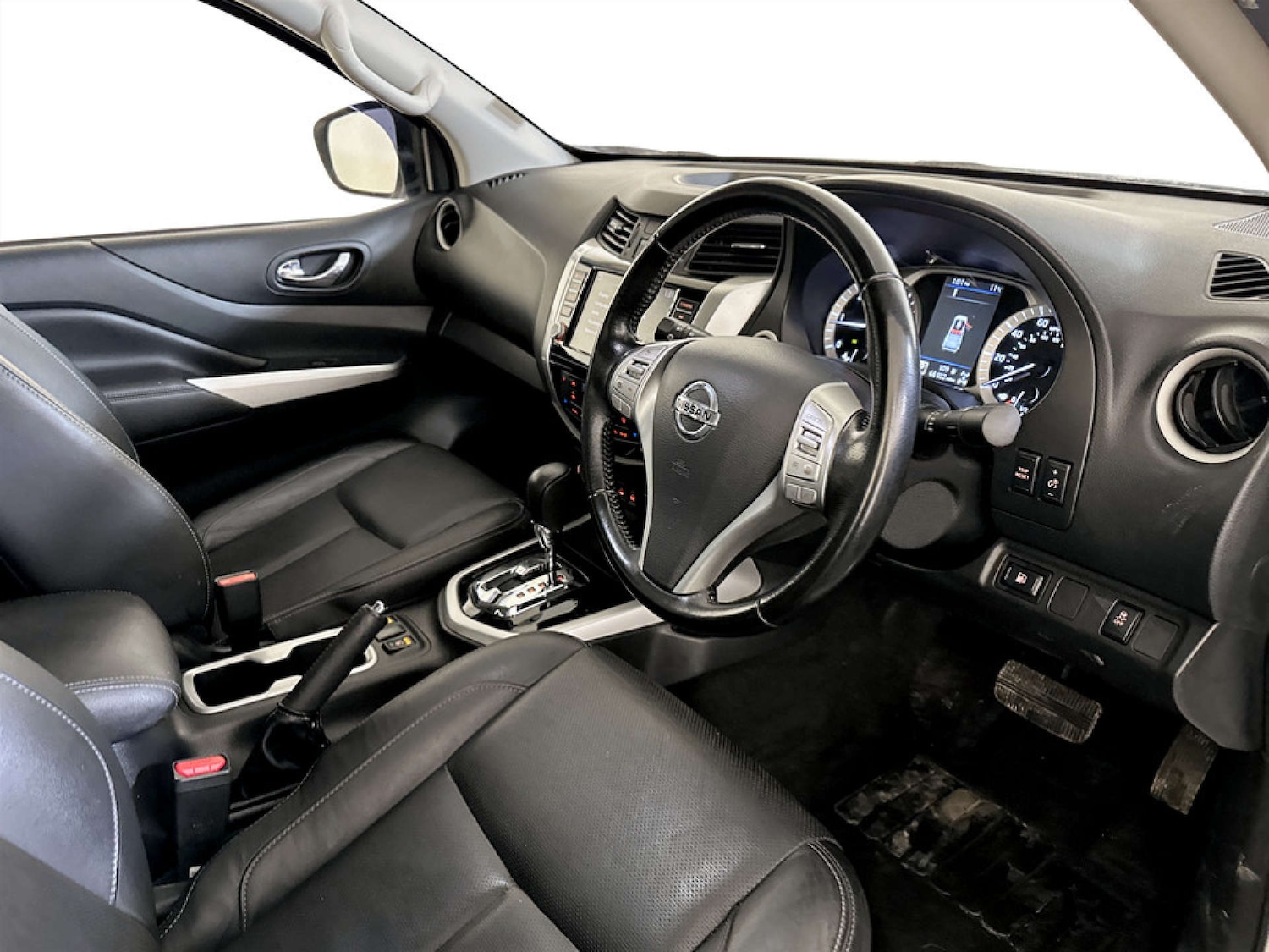 Used Nissan Navara 2021 for sale - 77185856: Photo 15