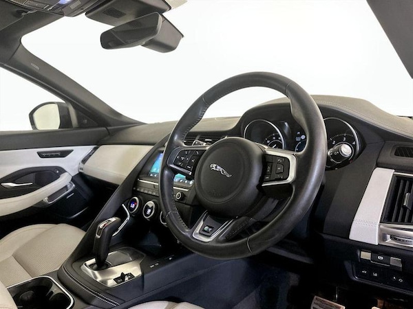 Used Jaguar E-Pace 2019 for sale - 75712744: Photo 15
