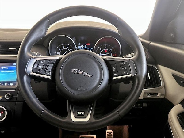Used Jaguar E-Pace 2019 for sale - 75712744: Photo 16