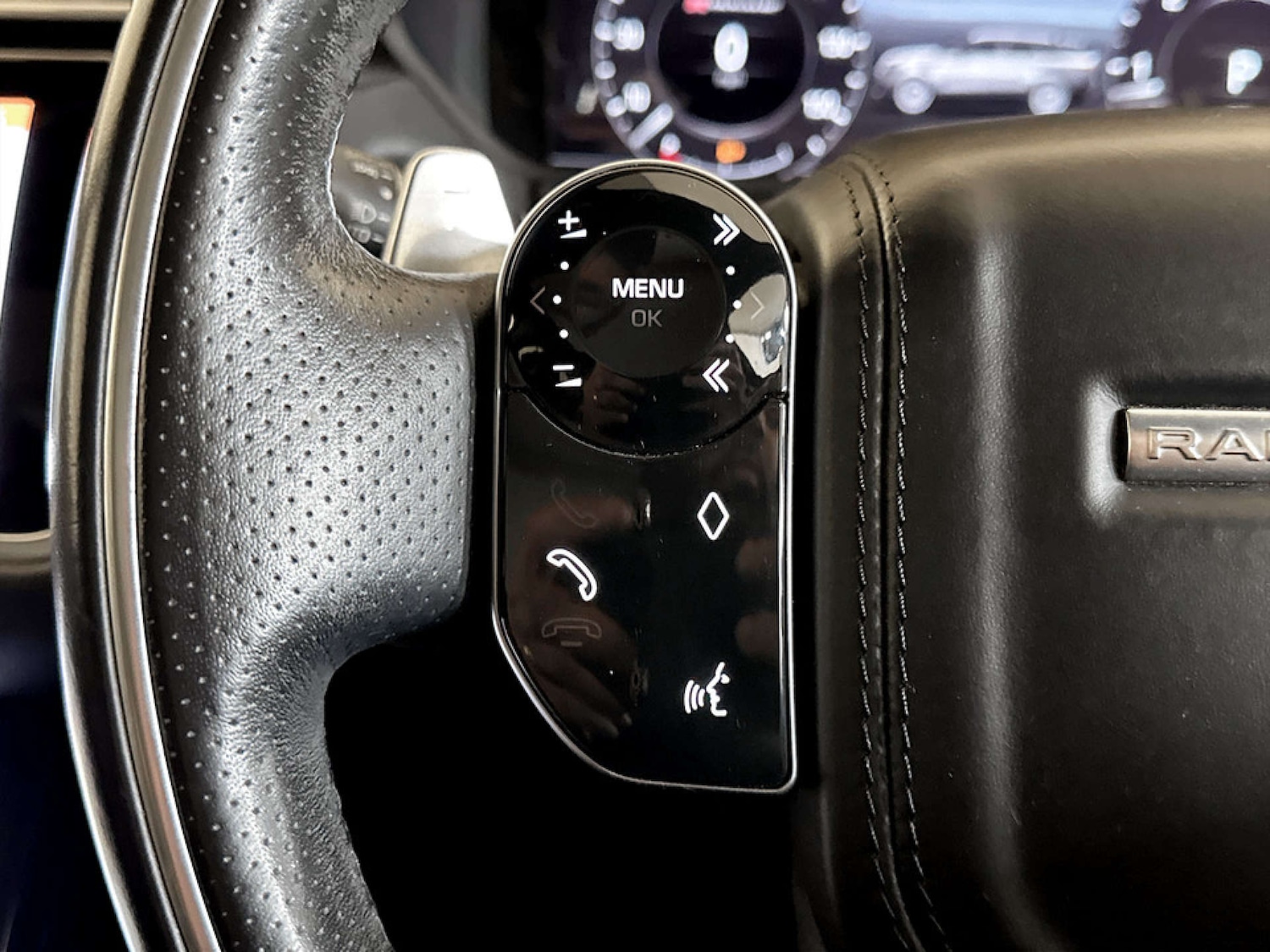 Used Land Rover Range Rover Velar 2017 for sale - 77506845: Photo 17