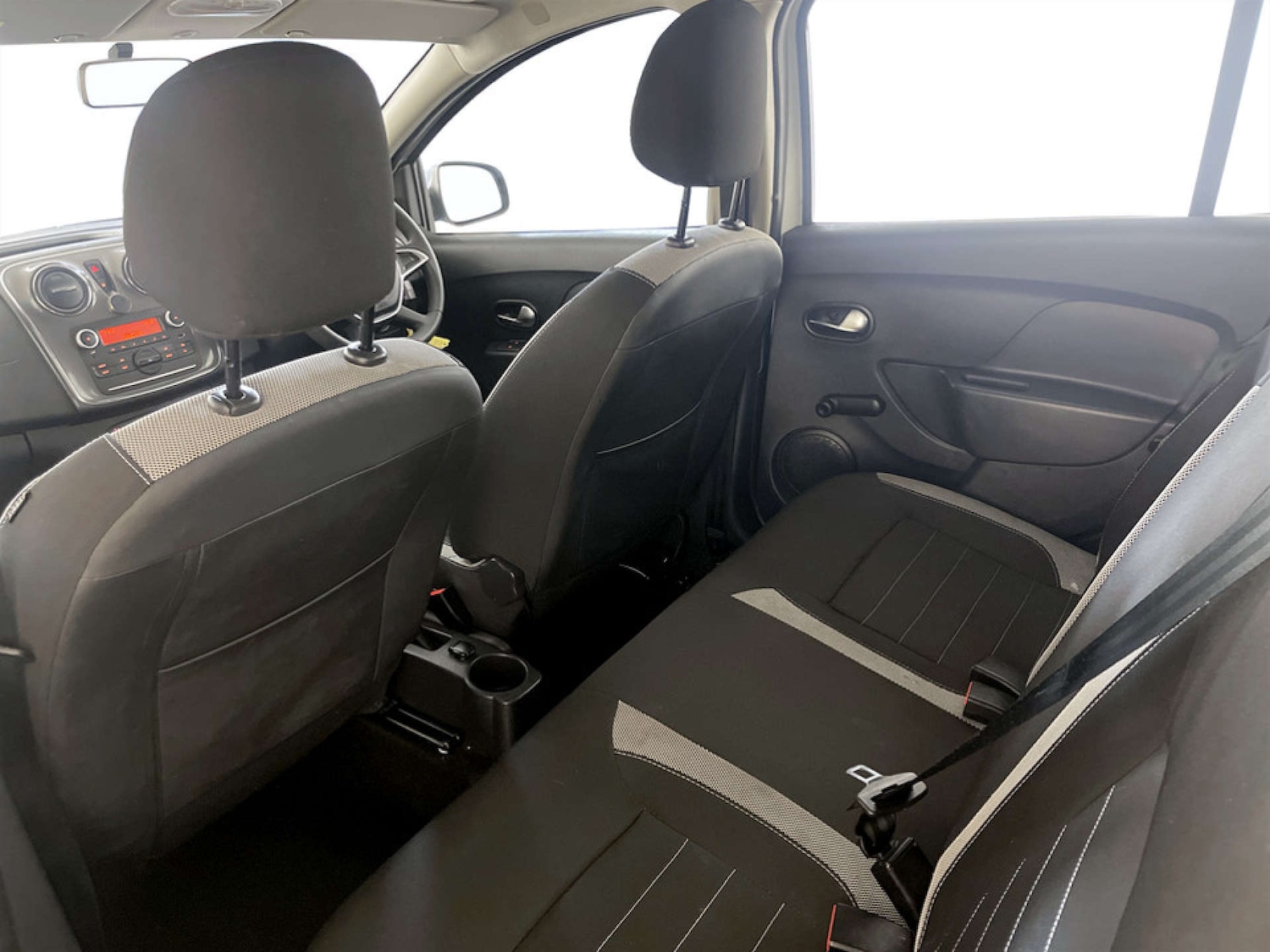 Used Dacia Sandero Stepway 2019 for sale - 77535166: Photo 14