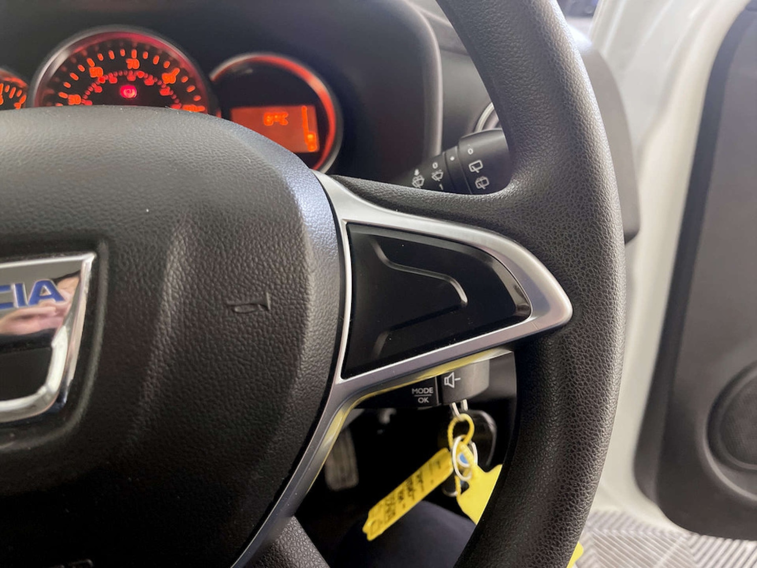 Used Dacia Sandero Stepway 2019 for sale - 77535166: Photo 19