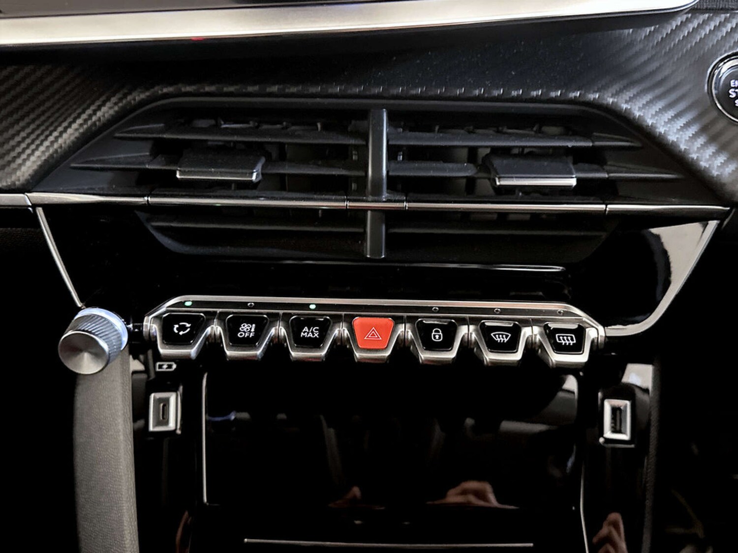 Used Peugeot 208 2020 for sale - 77523294: Photo 24