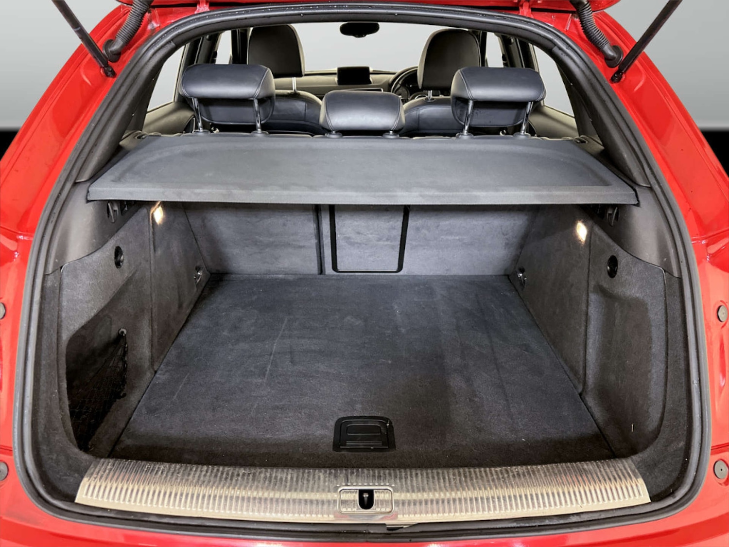 Used Audi RS Q3 2014 for sale - 77185812: Photo 16