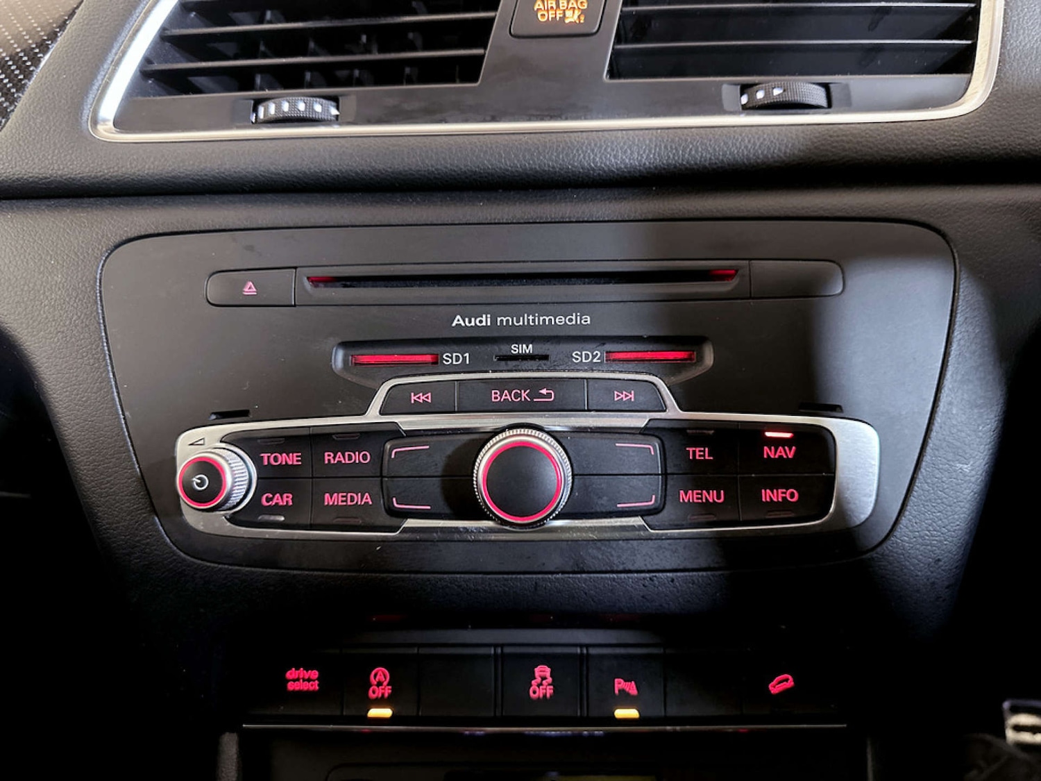 Used Audi RS Q3 2014 for sale - 77185812: Photo 27