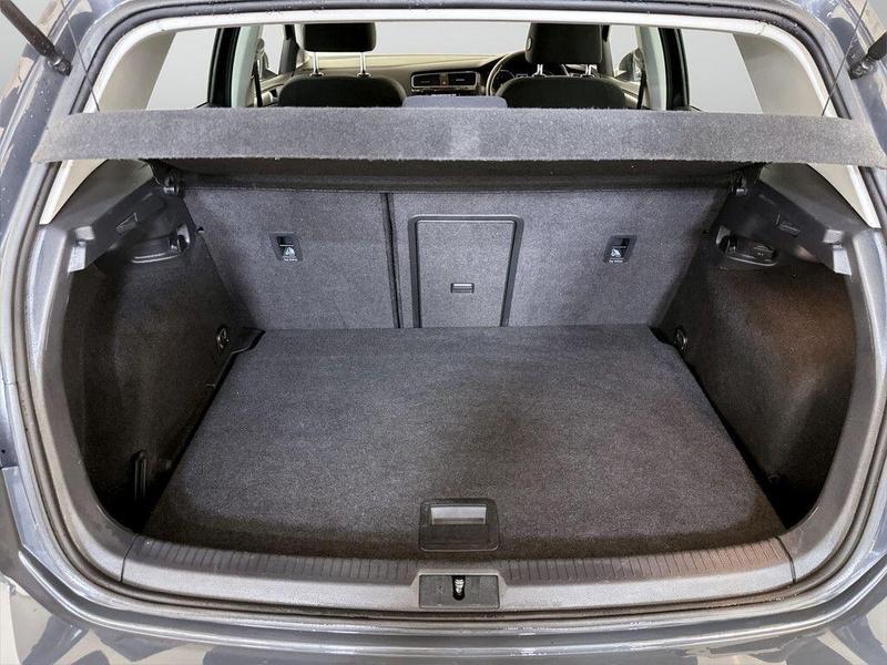 Used Volkswagen Golf 2020 for sale - 76018376: Photo 26