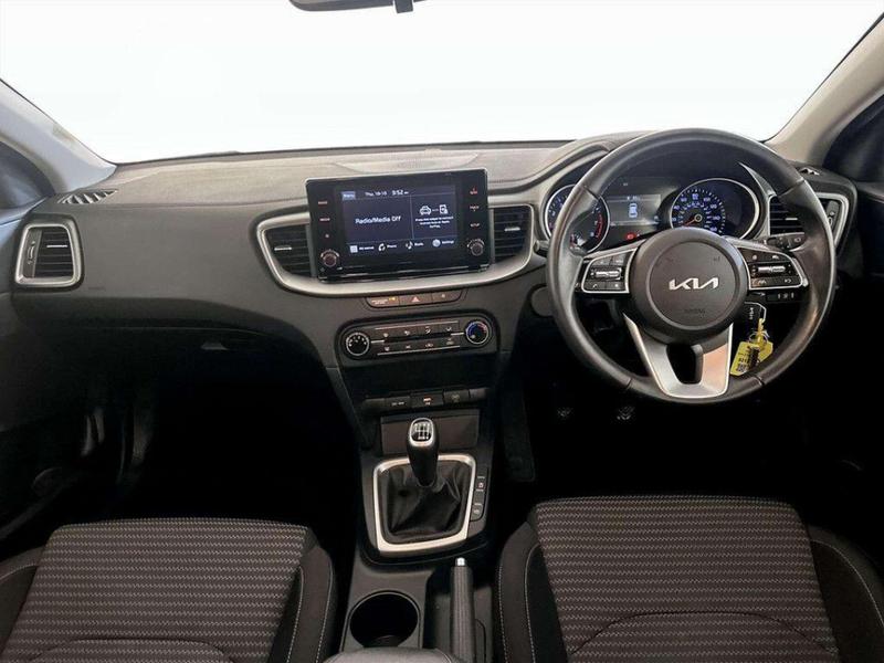 Used Kia Ceed 2023 for sale - 76290374: Photo 3