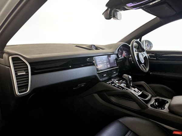 Used Porsche Cayenne 2021 for sale - 75712735: Photo 12
