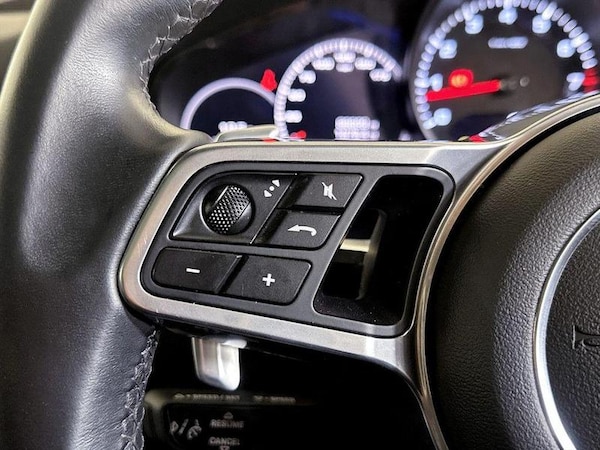 Used Porsche Cayenne 2021 for sale - 75712735: Photo 18