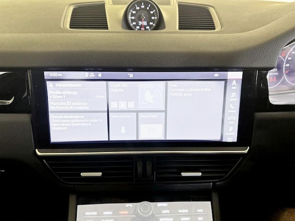 Used Porsche Cayenne 2021 for sale - 75712735: Photo 26