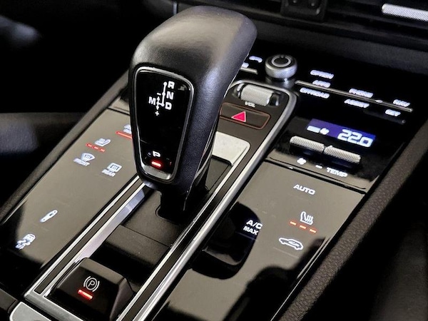 Used Porsche Cayenne 2021 for sale - 75712735: Photo 31