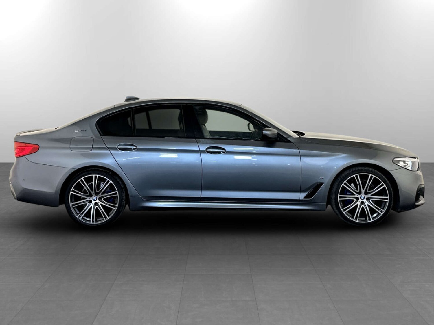 Used BMW 5 Series 2018 for sale - 78039644: Photo 11