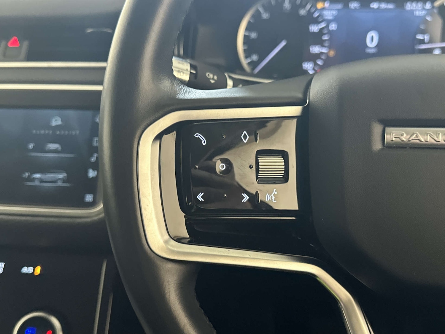 Used Land Rover Range Rover Evoque 2021 for sale - 77921672: Photo 17