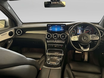 Used Mercedes-Benz GLC 2022 for sale - 79206009: Photo