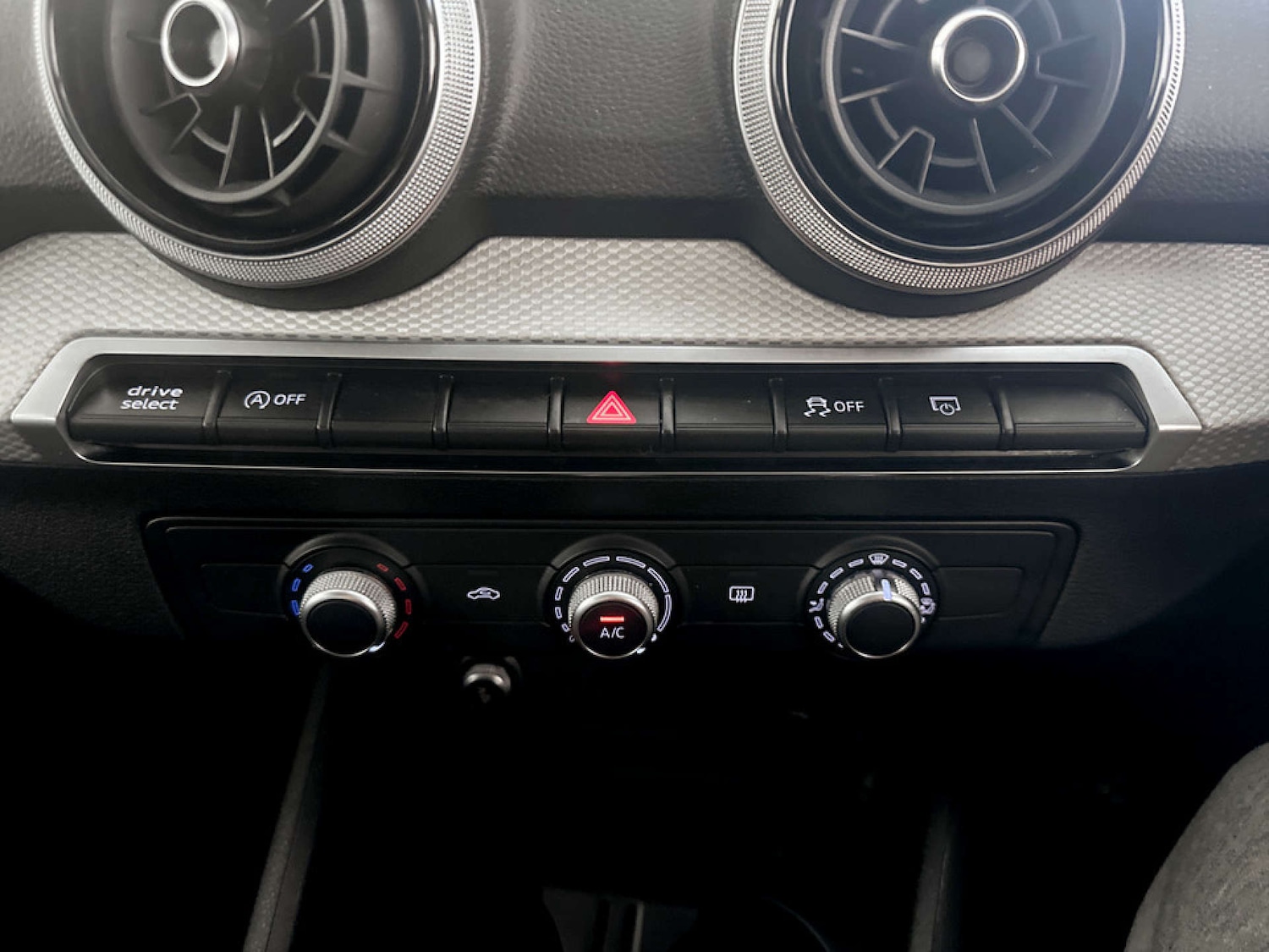 Used Audi Q2 2021 for sale - 77185930: Photo 24