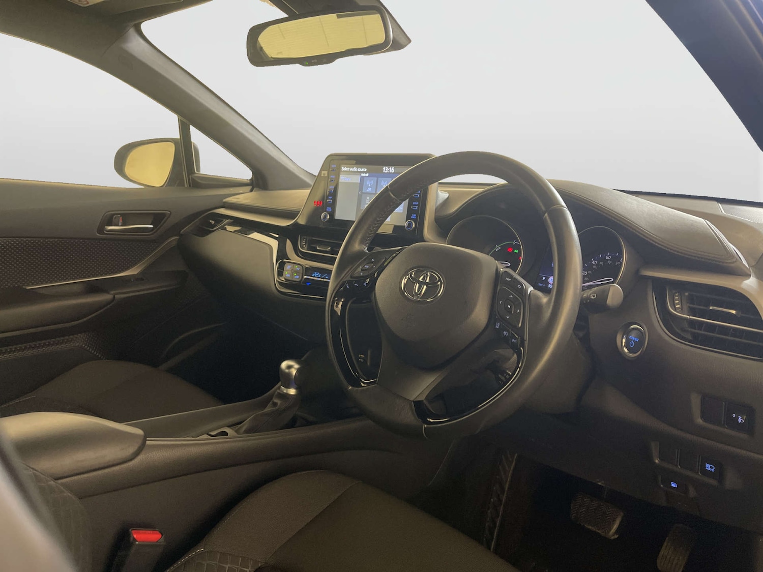 Used Toyota C-HR 2020 for sale - 77915402: Photo 15