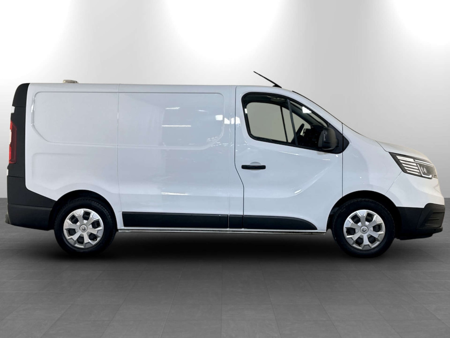 Used Renault Trafic 2022 for sale - 77186060: Photo 10